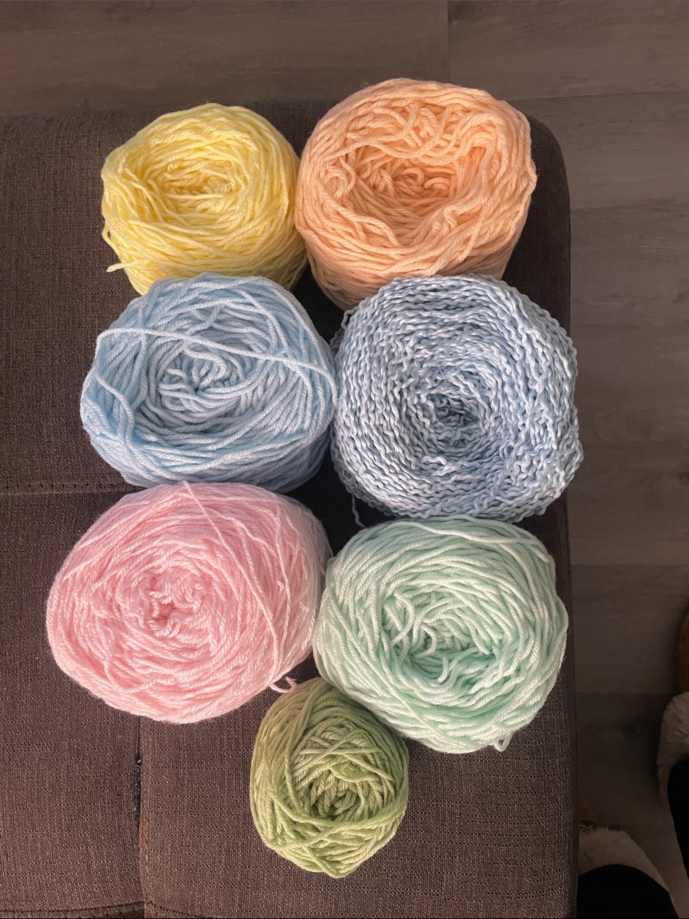 Yarn Balls on Couch - Picture 2 of 6